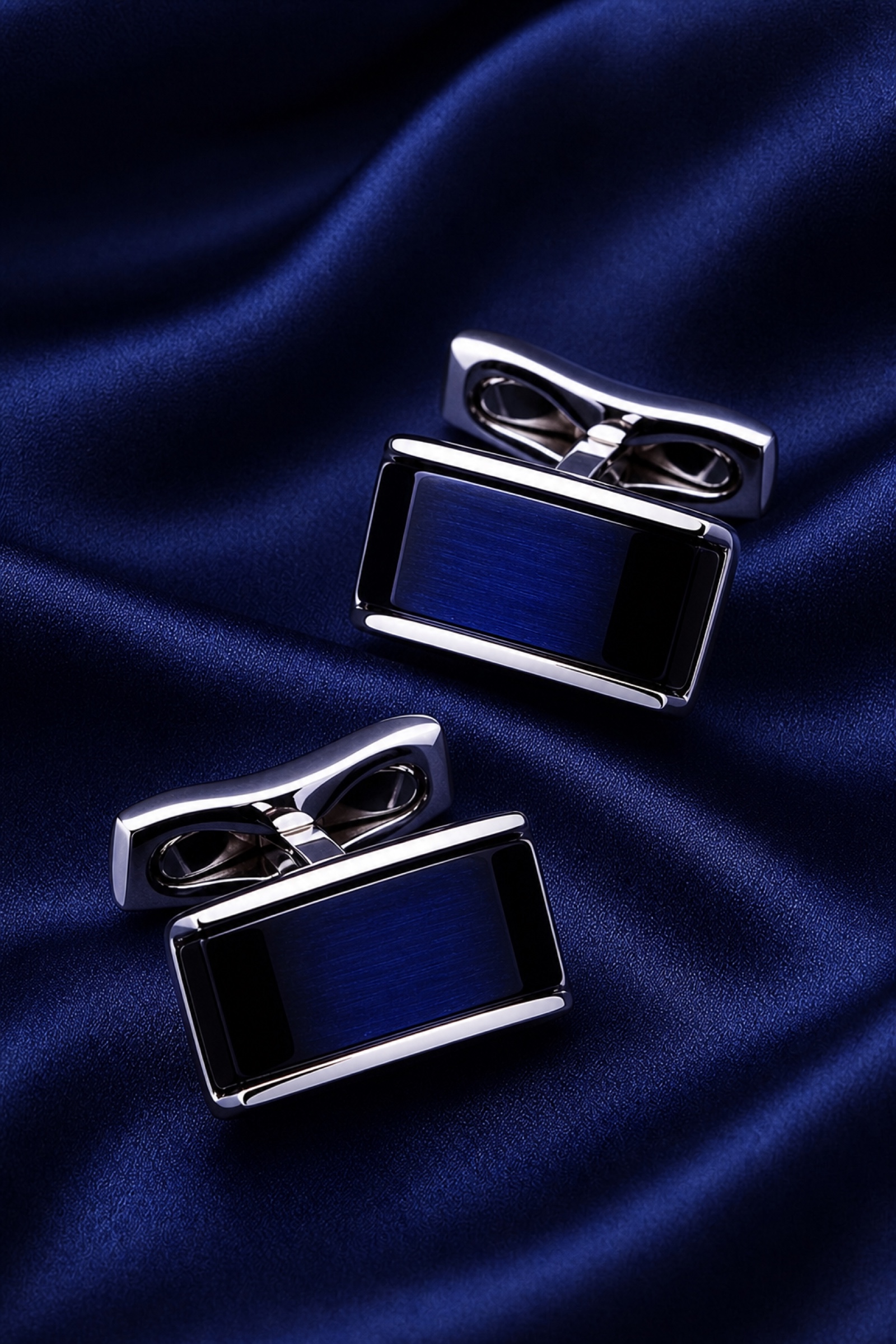 Deep Blue Cufflinks for Evening Wear from Gentlemansguru.com