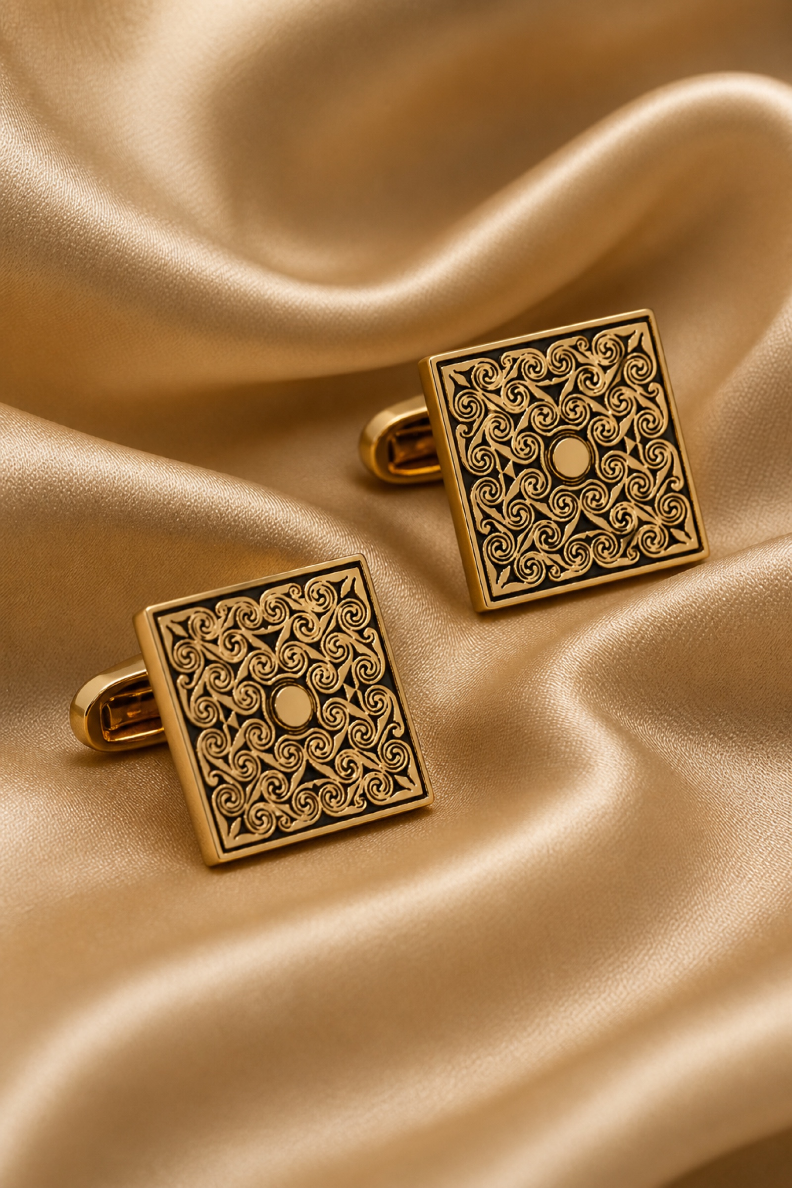 Antique Style Cufflinks for Groom from Gentlemansguru.com