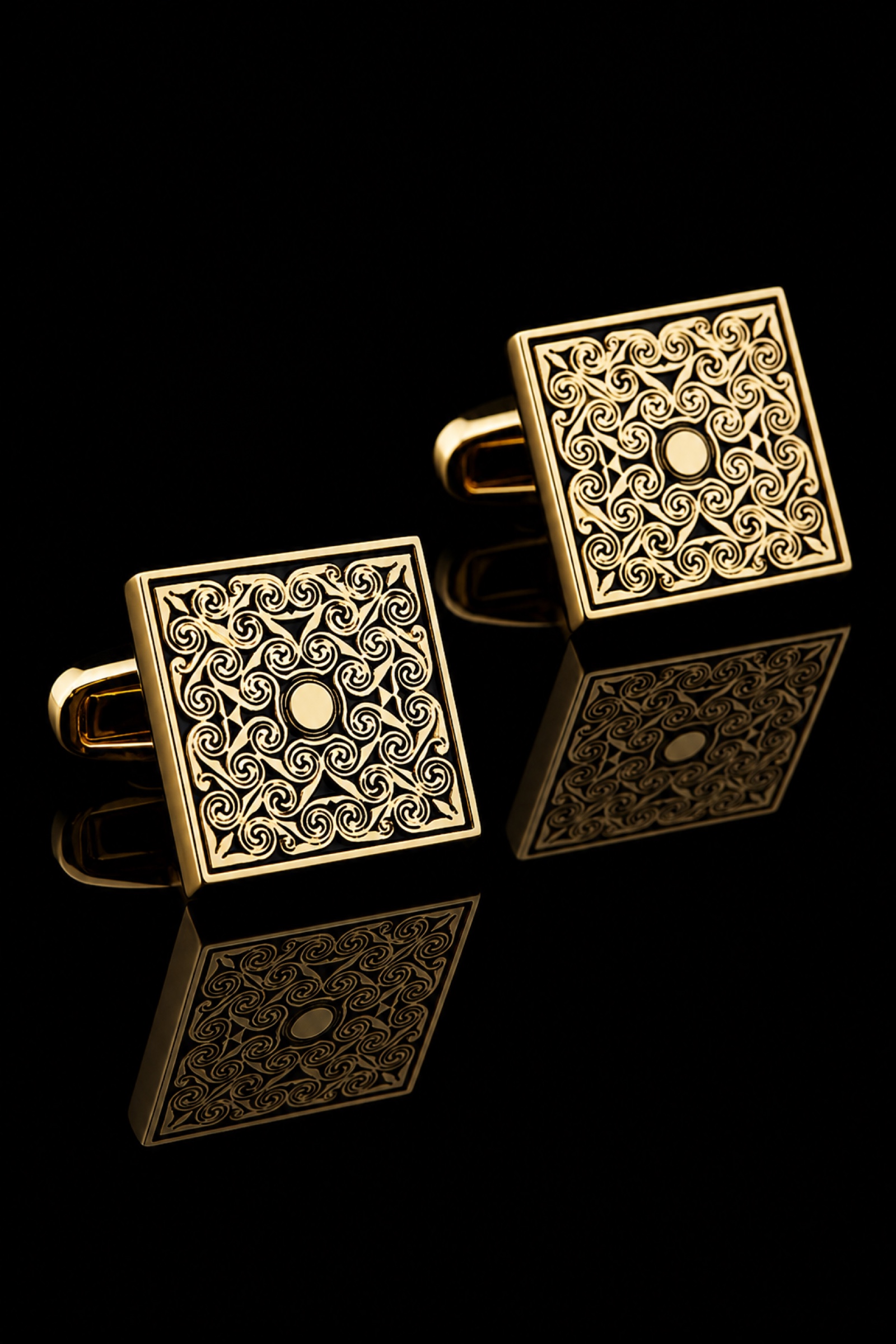 Ornate Gold Cufflinks for Wedding from Gentlemansguru.com