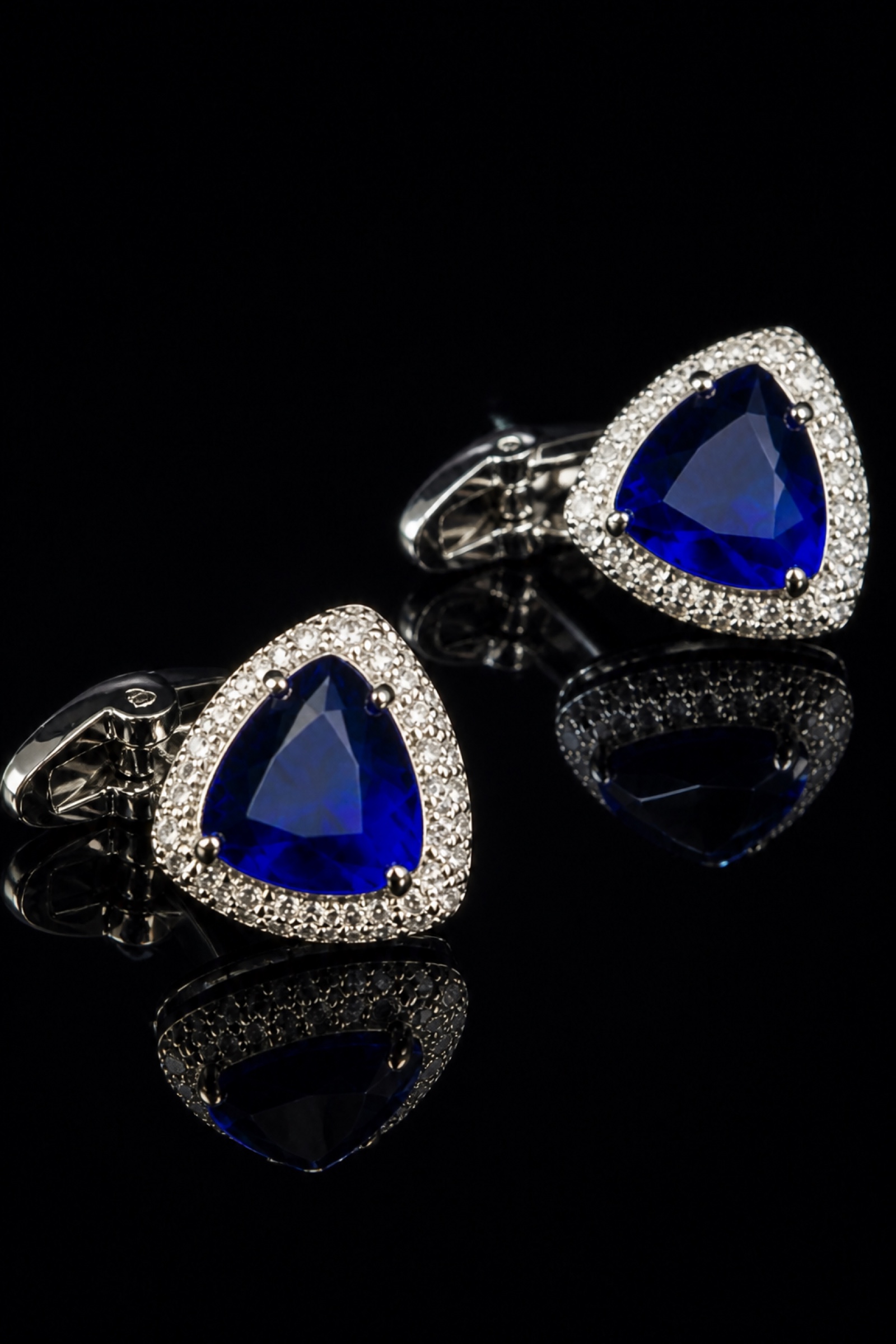 Blue Zircon Wedding Cufflinks for Grooms from Gentlemansguru.com