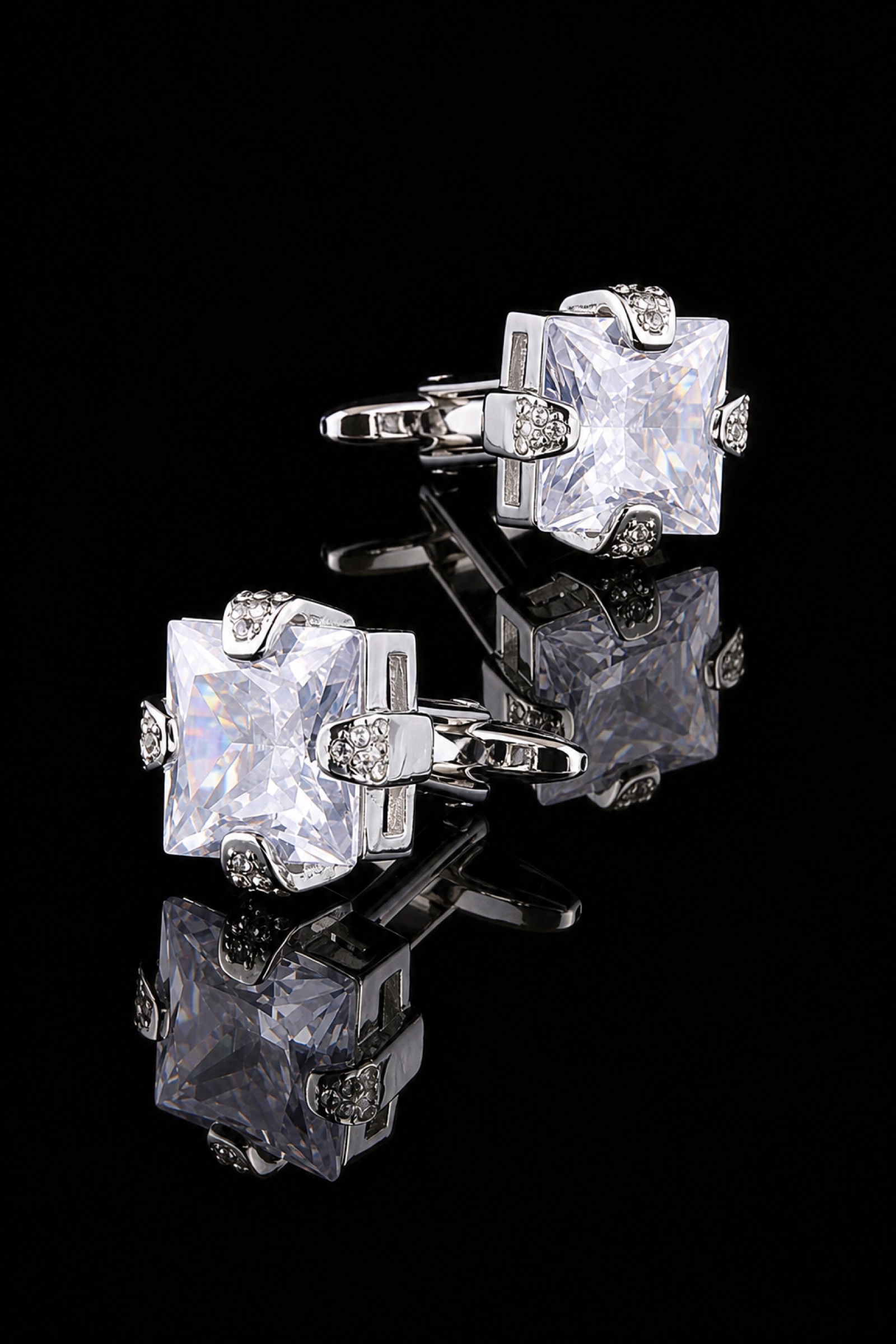 Silver Crystal Groomsmen Cufflinks from Gentlemansguru.com