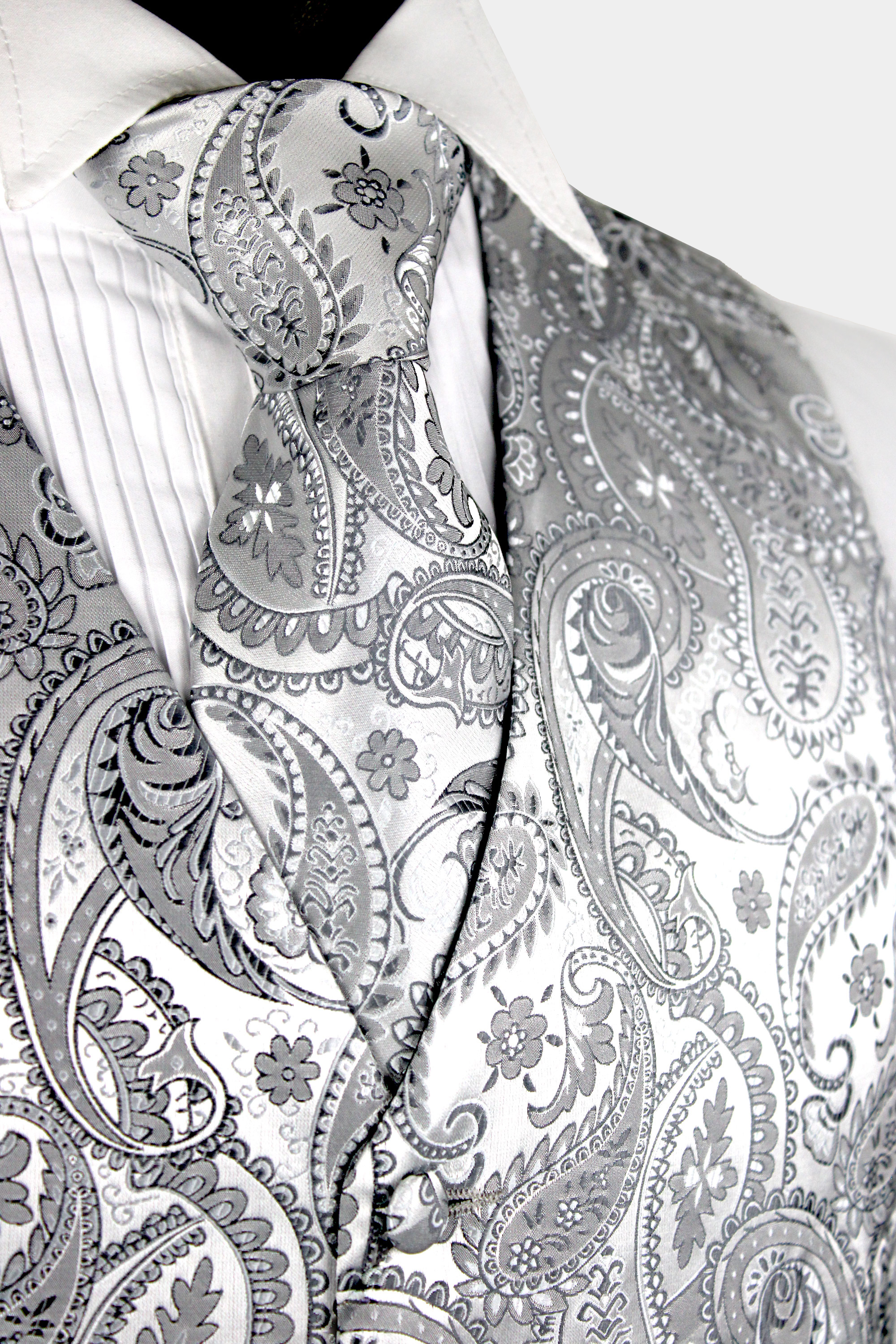 Mens-Silver-Grey-Paisley-Waistcoat-from-Gentlemansguru.com