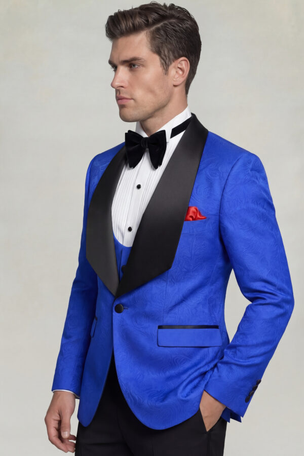 Royal-Blue-and-Black-Groom-Wedding-Suit-Tuxedo-from-Gentlemansguru.com