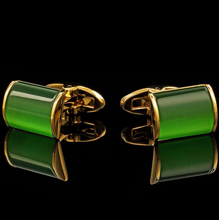 Emerald Green Cufflinks 18k Gold and Green Cufflinks from Gentlemansguru.com