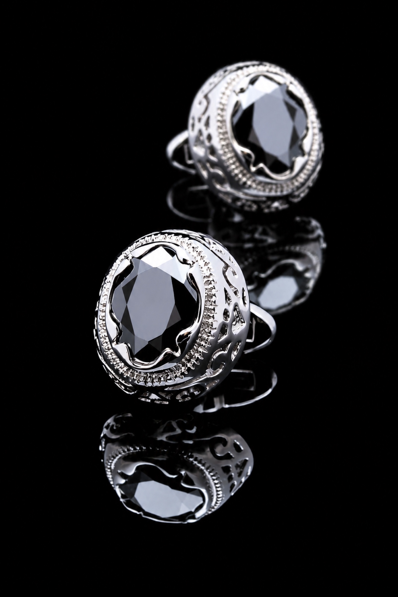 Vintage Black Ruby Cufflinks from Gentlemansguru.com