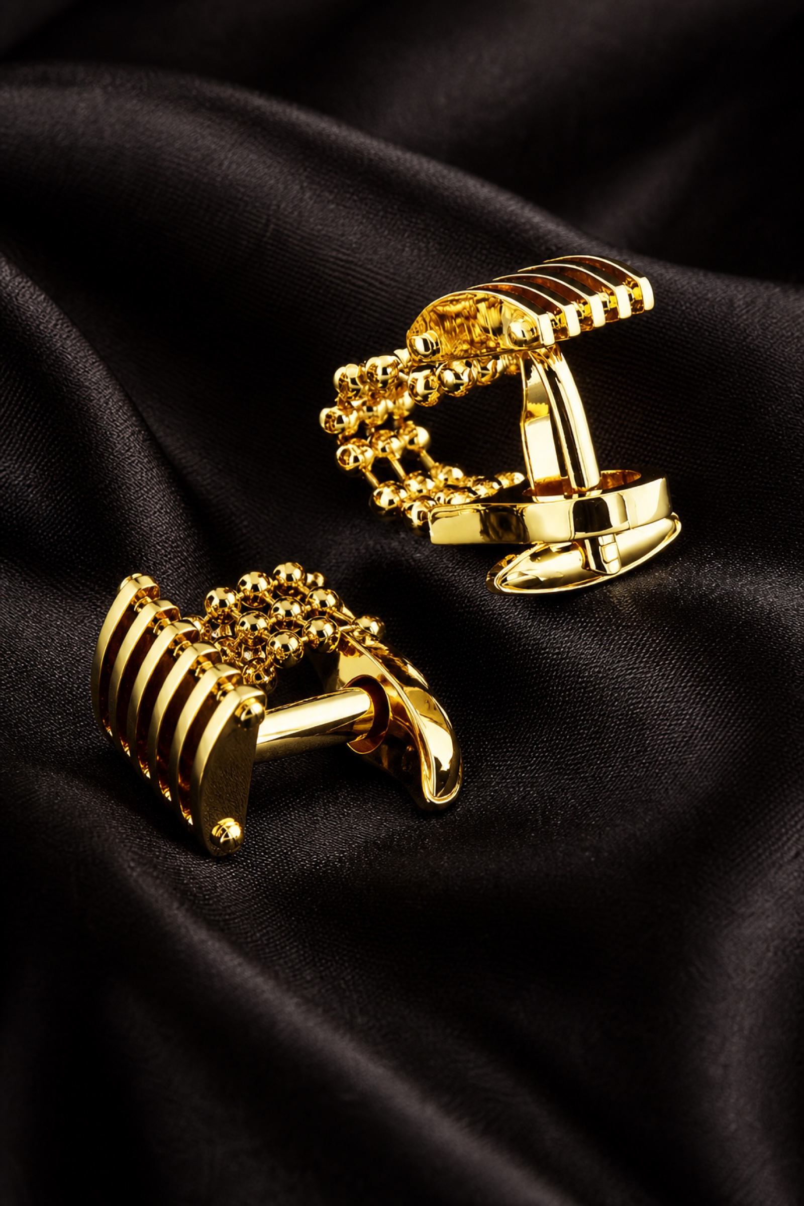 Vintage Gold Chain Cufflinks from Gentlemansguru.com