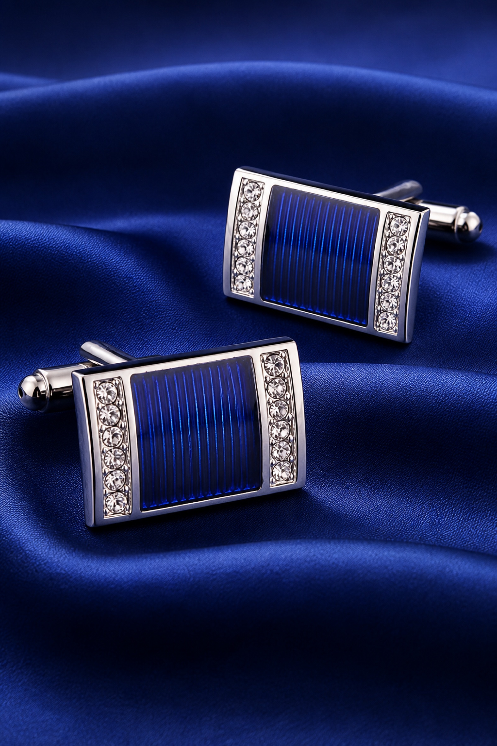 Deep Blue Crystal Cufflinks for Groomsmen from Gentlemansguru.com