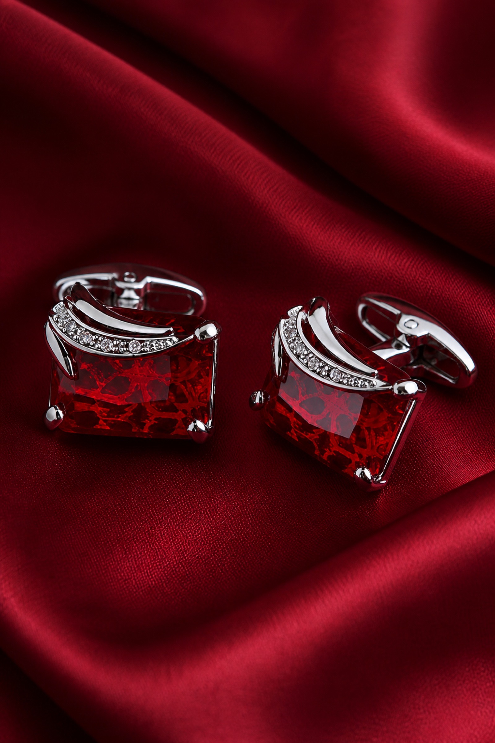 Red Gemstone Cufflinks | Gentleman's Guru