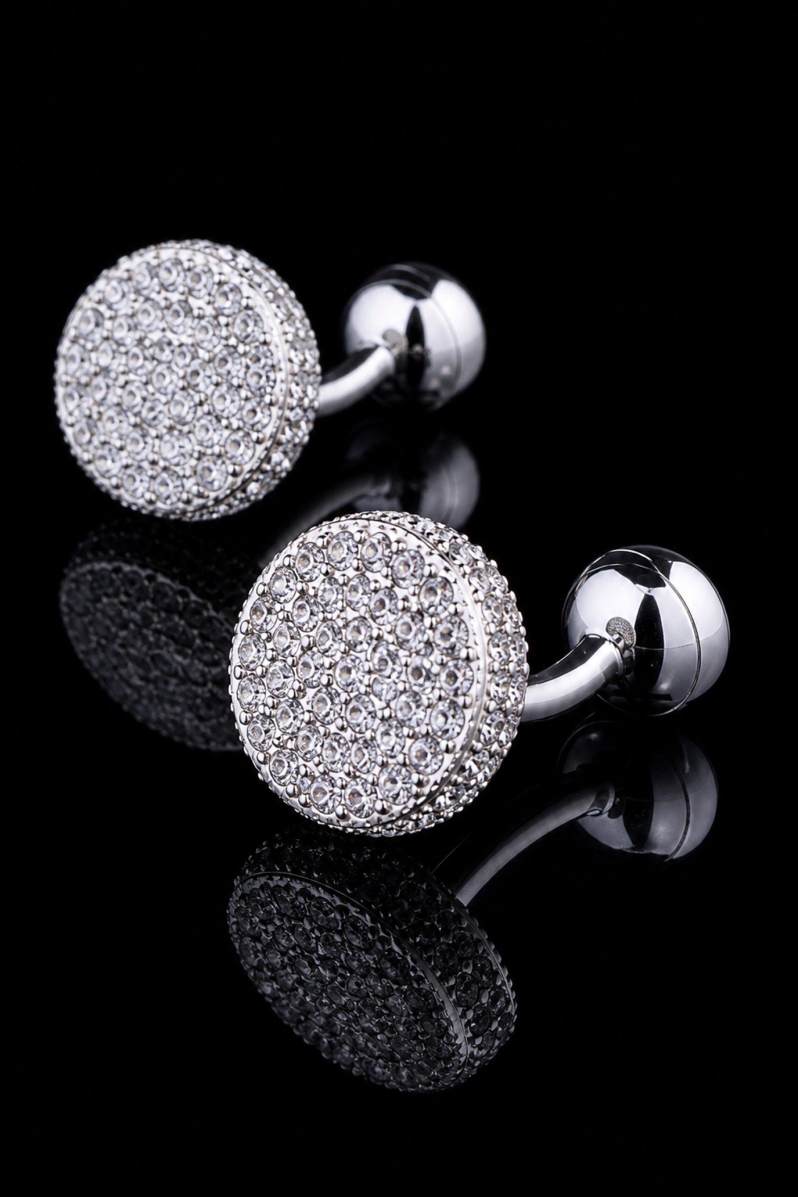 Round Silver Crystal Cufflinks from Gentlemansguru.com