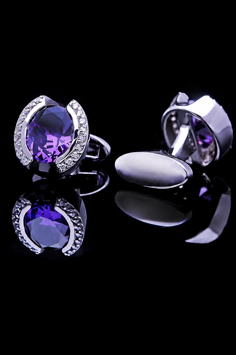 Mens Purple and Silver Cufflinks from Gentlemansguru.com.