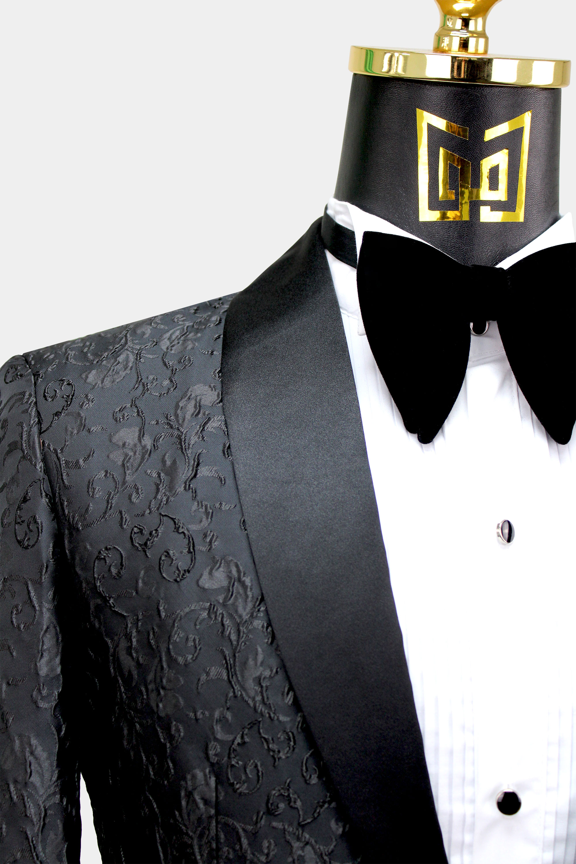 Mens-Black-Paisley-Tuxedo-Dinner-Jacket-from-Gentlemansguru.com