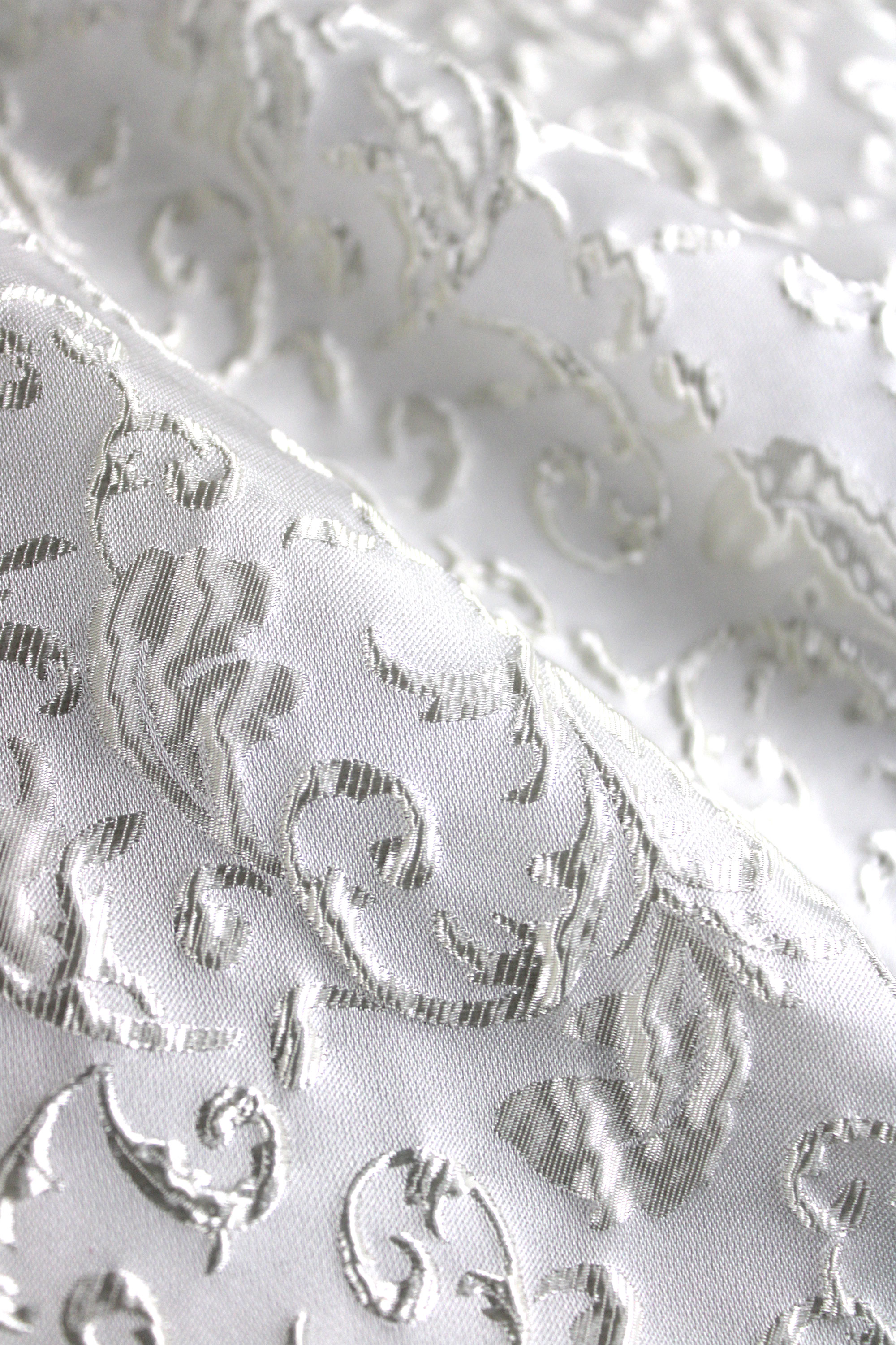 Mens-White-Paisley-Tuxedo-Jacket-Wedding-Groom-Prom-White-Paisley-Fabric-Pattern-from-Gentlemansguru.com