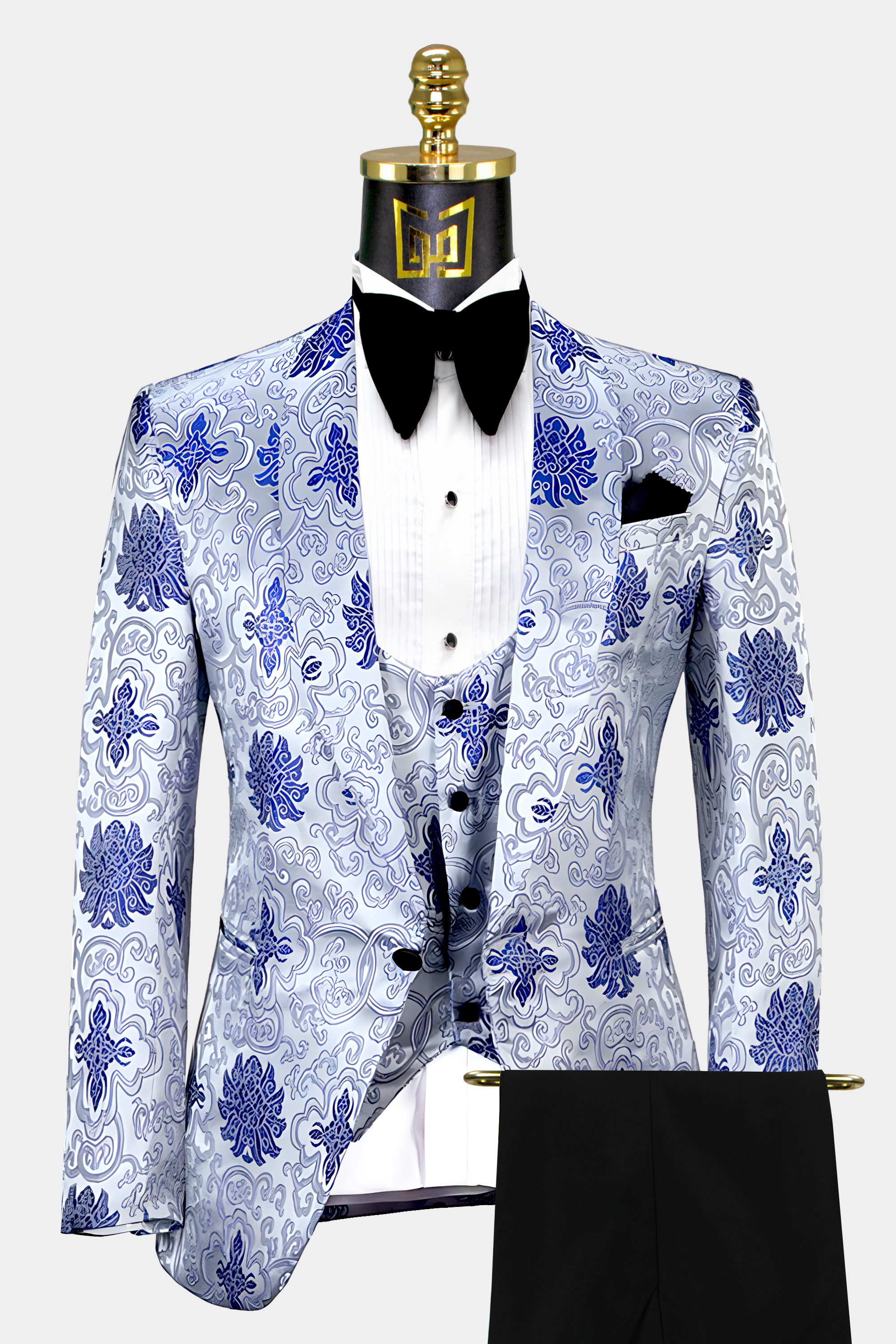 Silver-and-Royal-Blue-Silver-Tuxedo-Groom-Suit-from-Gentlemansguru.com