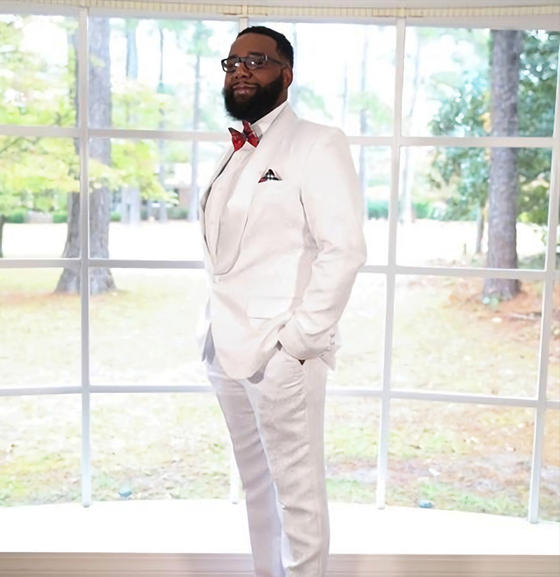 Customer-Gallery-Mens-All-WhiteFloral-Tuxedo-Prom-Wedding-from-Gentlemansguru