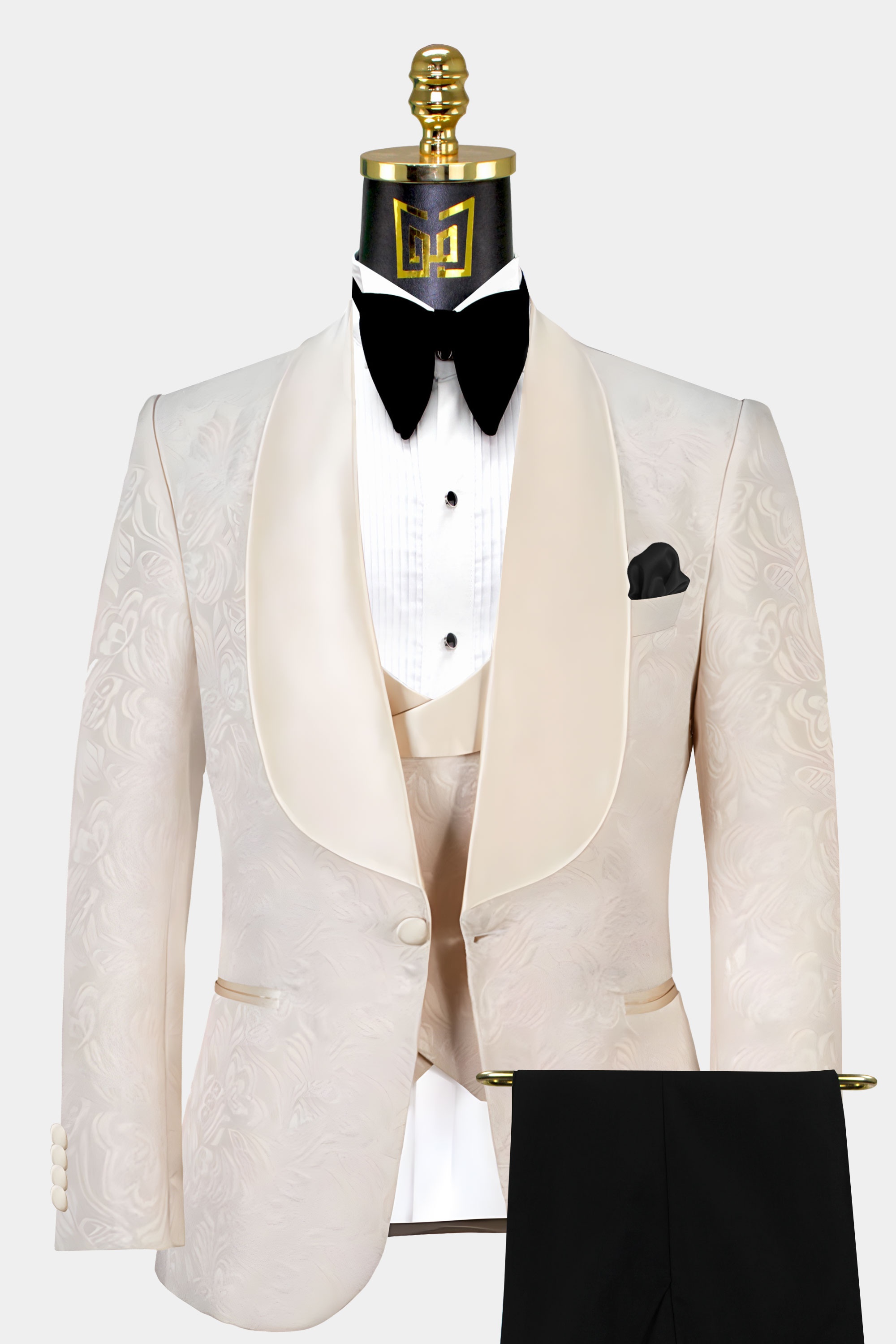 Champagne-and-Black-Tuxedo-Groom-Suit-from-Gentlemansguru.com