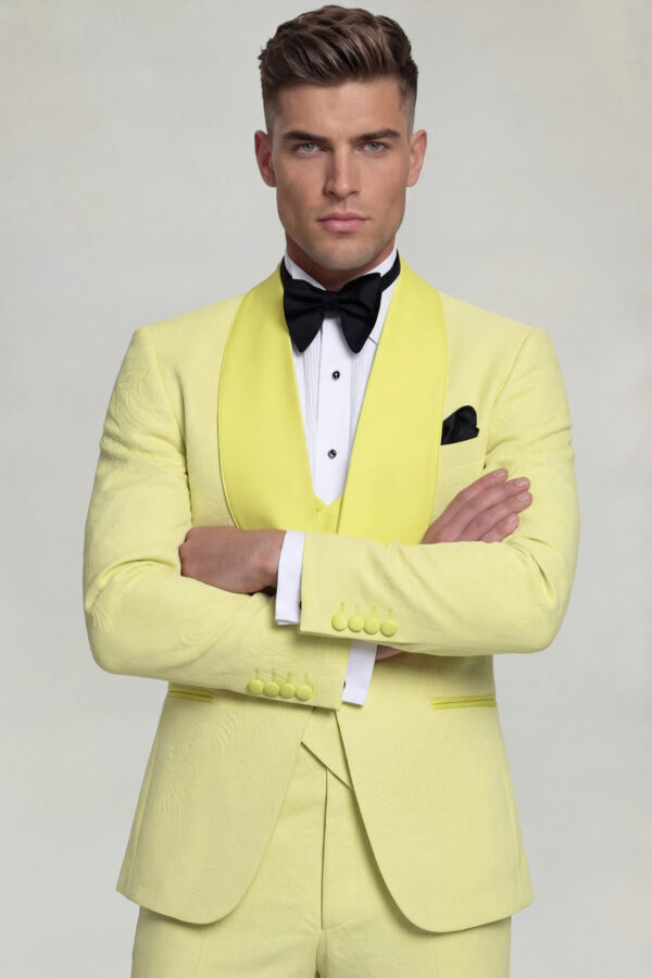 Luxury-Fancy-Light-Yellow-Tuxedo-Groom-Suit-from-Gentlemansguru.com