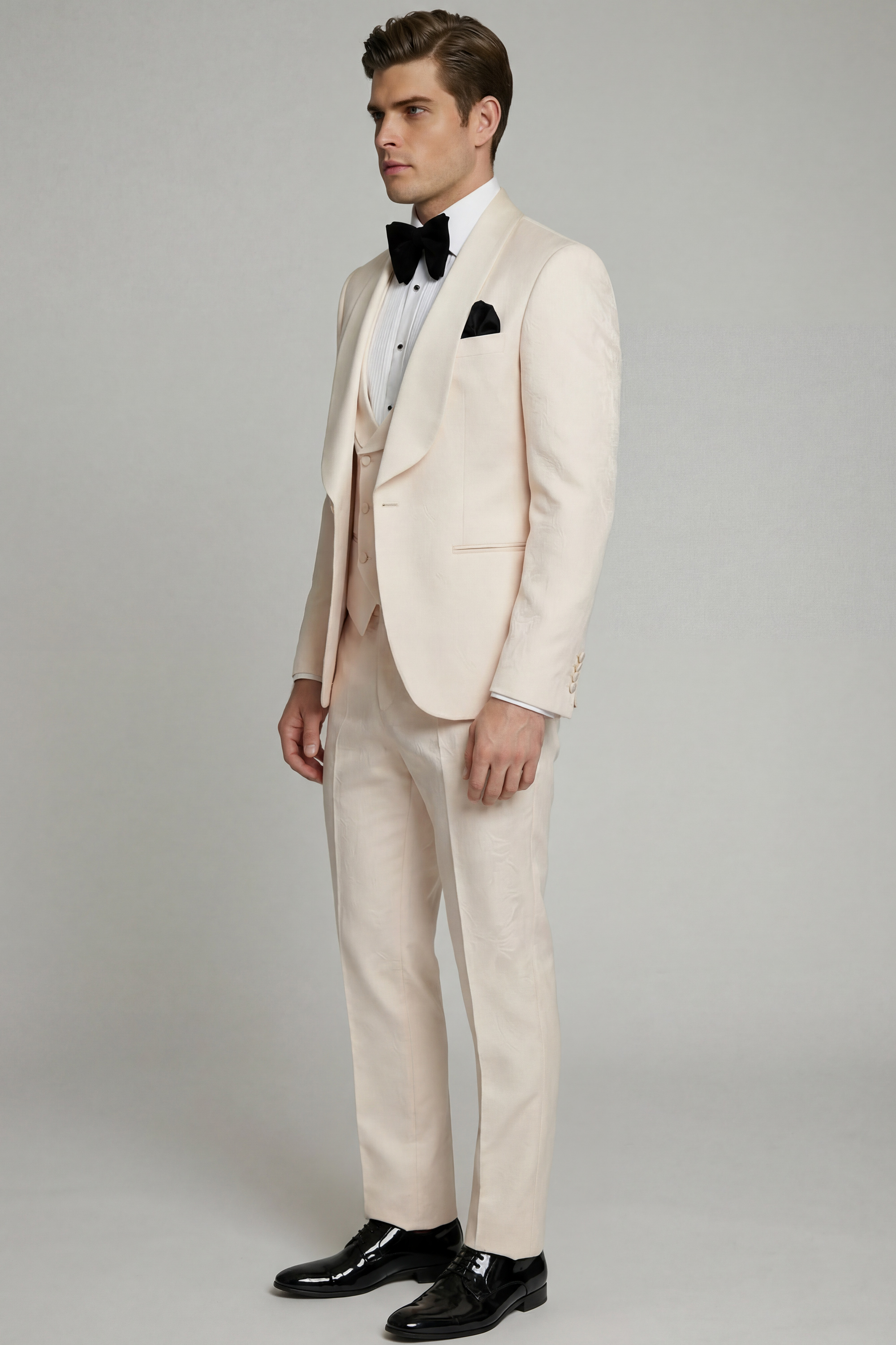 Mens-Floral-All-Champagne-Beige-Suit-Tuxedo-Red-Carpet-from-Gentlemansguru.com