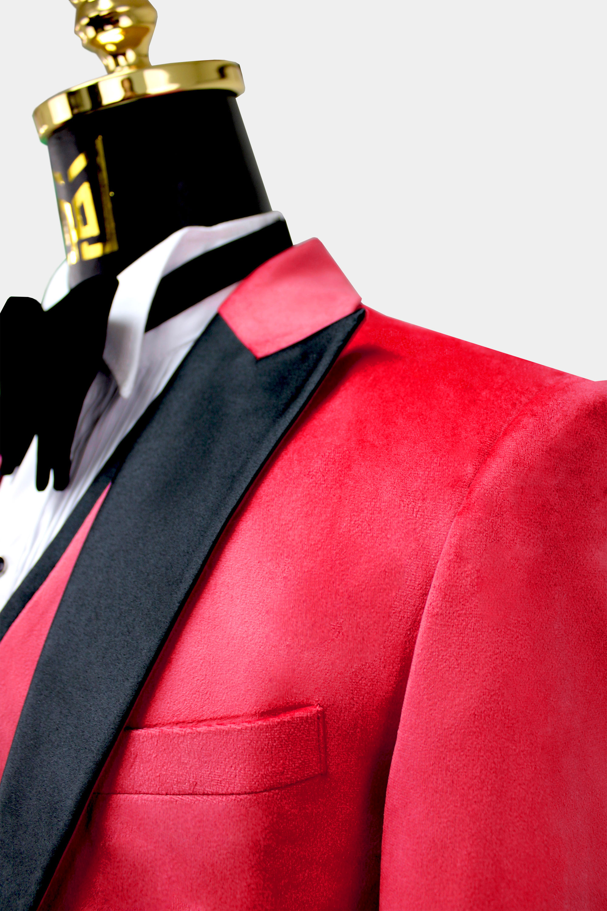 Mens-Red-Velvet-Tuxedo-Wedding-Groom-Suit-from-Gentlemansguru.com