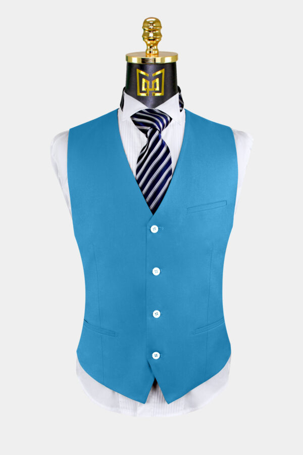 Light-Blue-Suit-Vest-from-Gentlemansguru.com