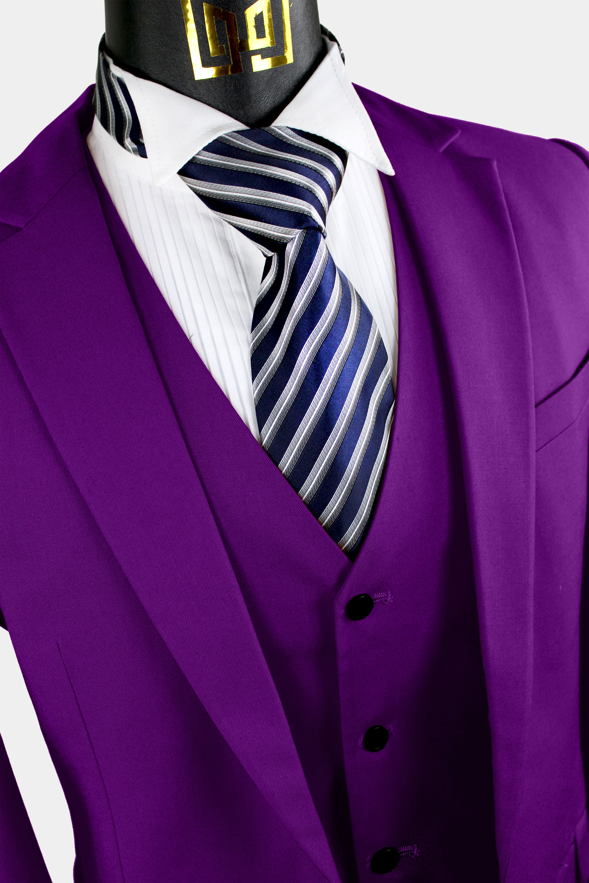 Purple-Suits-For-Men-from-Gentlemansguru.com