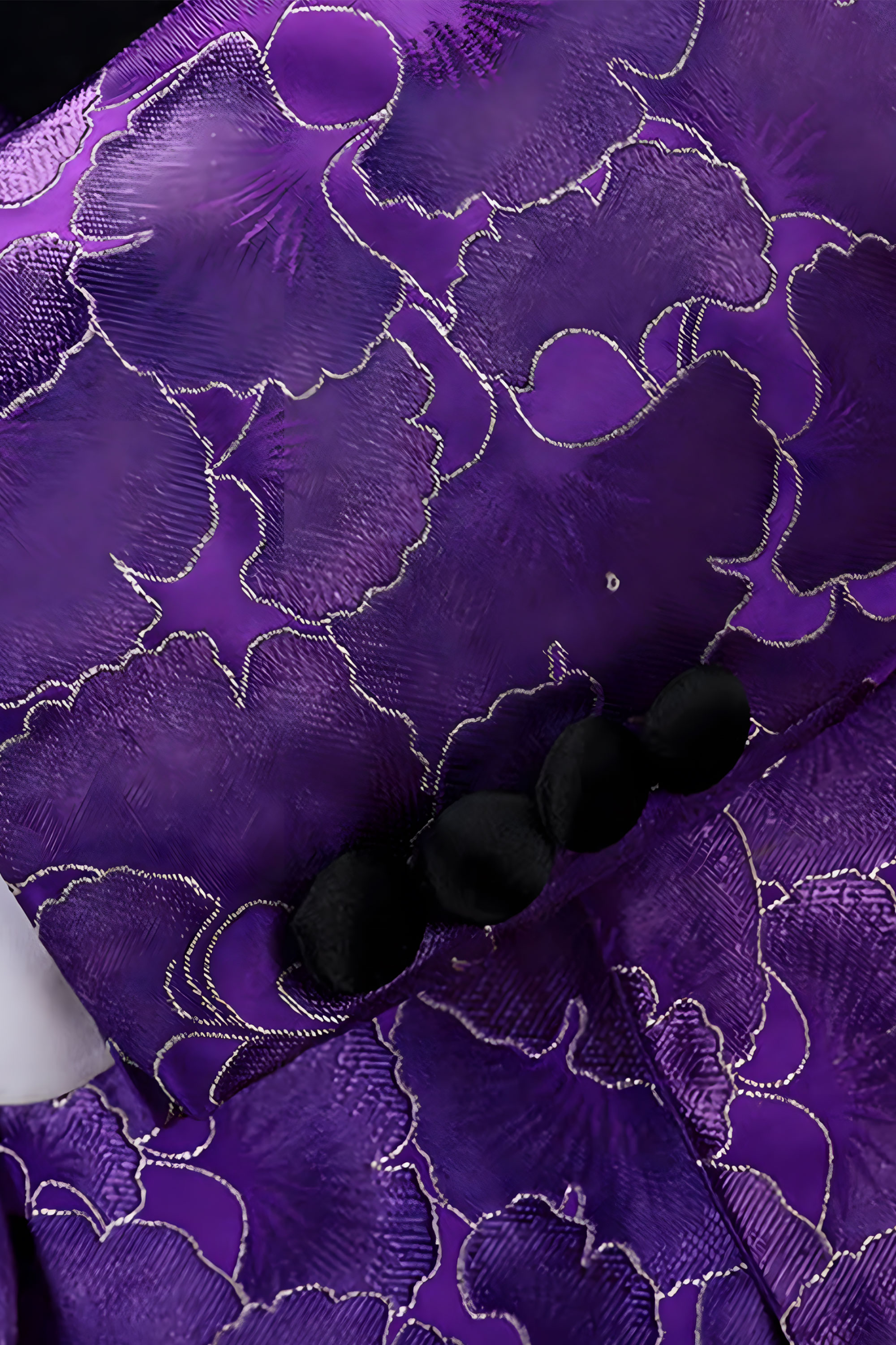 Dark-Purple-Floral-Tuxedo-from-Gentlemansguru.com