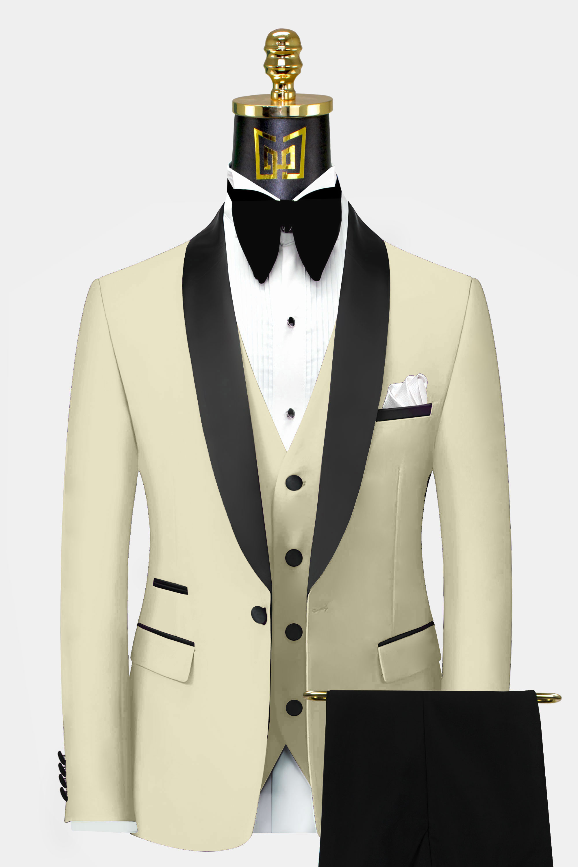 Champagne-Groom-Wedding-Suit-from-Gentlemansguru.com