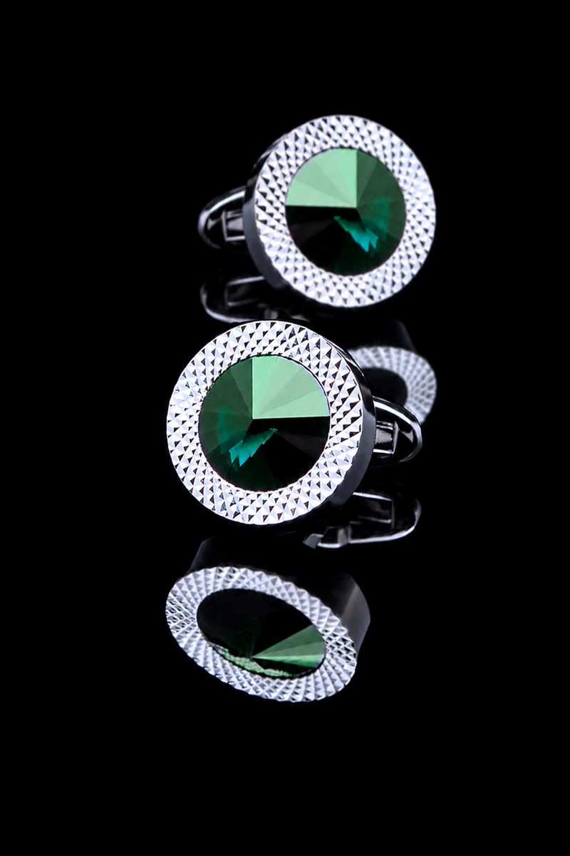 Round-emerald-Green-Crystal-Cufflinks-from-Gentlemansguru.com