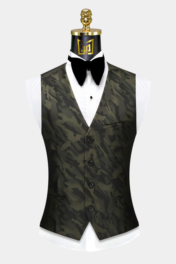Camo-Suit-Vest-from-Gentlemansguru.com