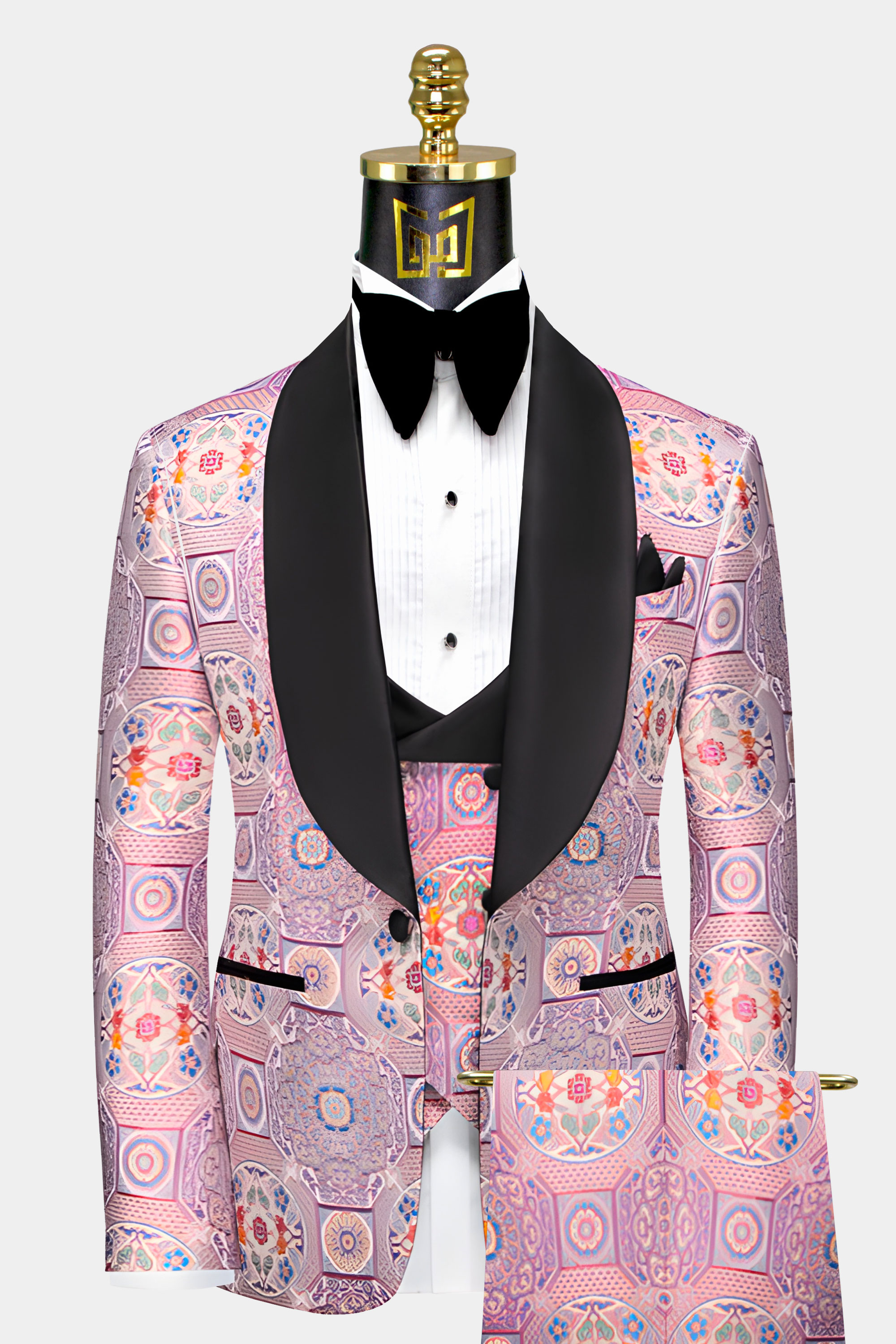 Mens-Pastel-Pink-Tuxedo-Groom-Wedding-Prom-Suit-from-Gentlemansguru.com