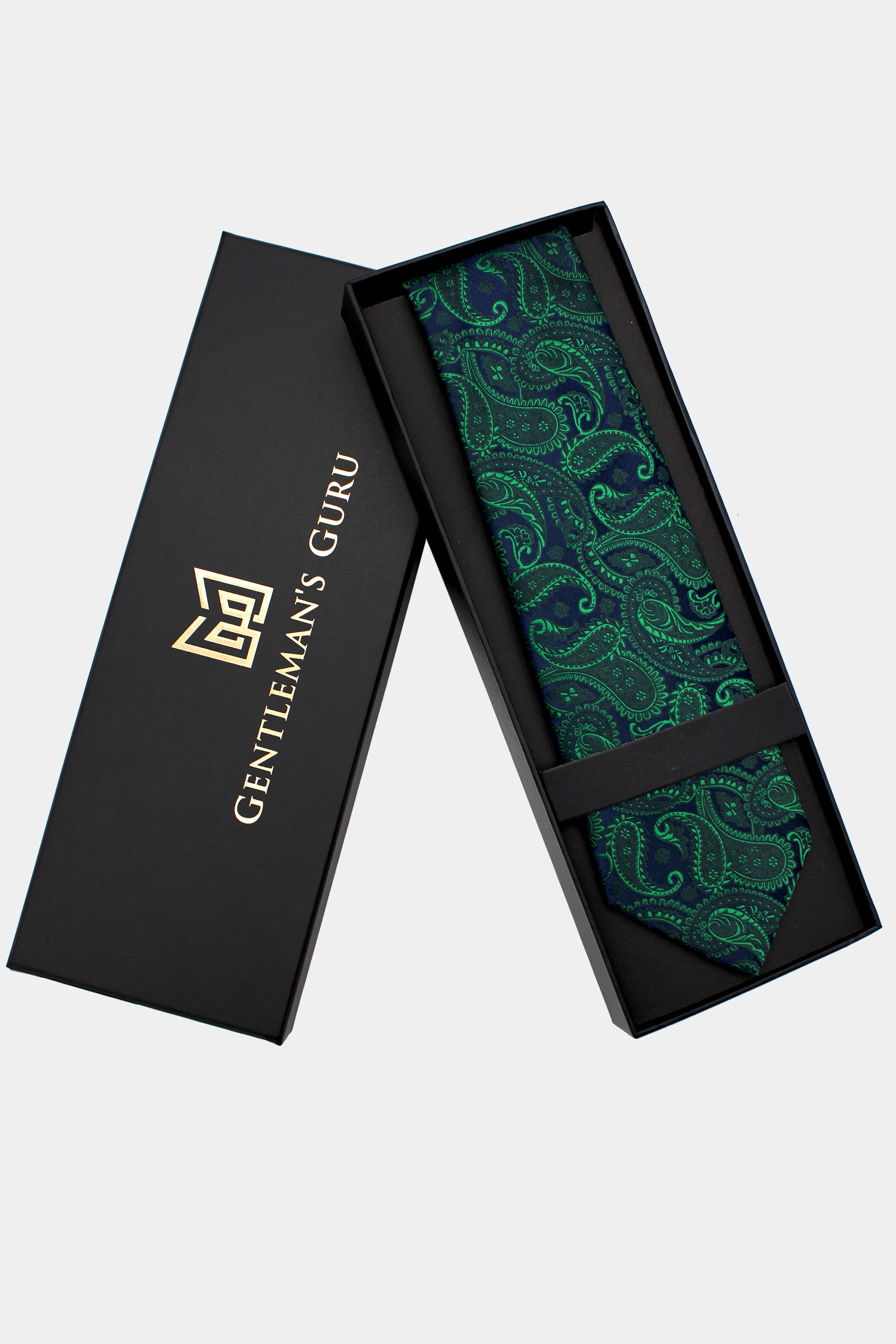 Groom-Green-Paisley-Tie-from-Gentlemansguru.com