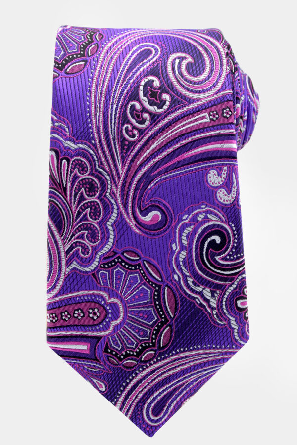 Purple-Paisley-Violet-Tie-Grooms-Wedding-from-Gentlemansguru.com