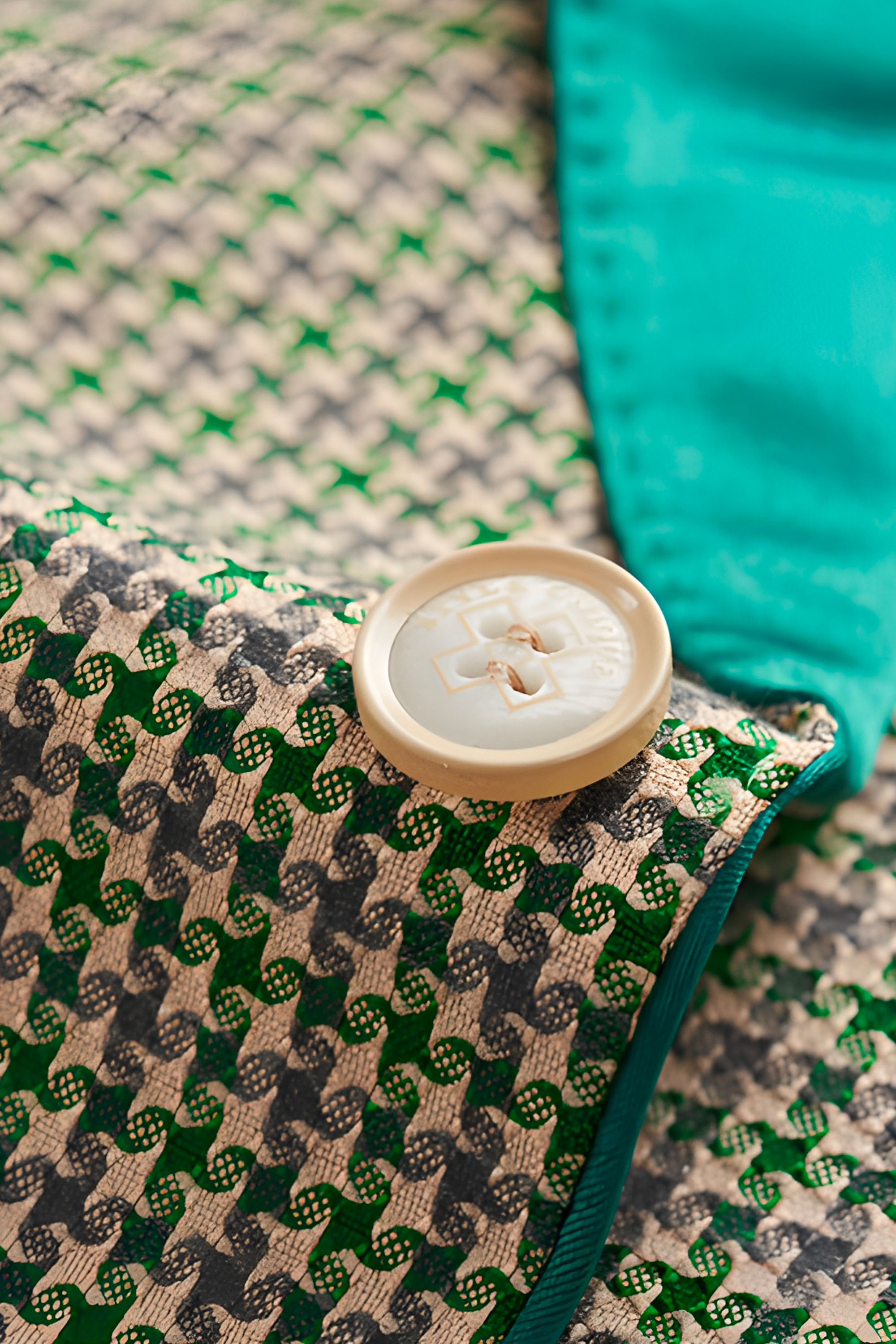 Khaki-Green-houndstooth-Tuxedo-Button-from-Gentlemansguru.com