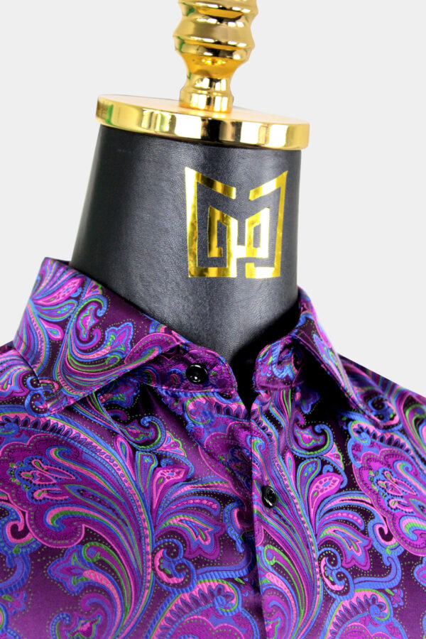 Mens-Luxury-Magenta-Dress-Shirt-With-Paisley Pattern-from-Gentlemansguru.com